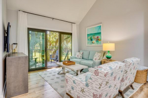 Less Than 1 Mi to Seabrook Island Beach Sunny Retreat!